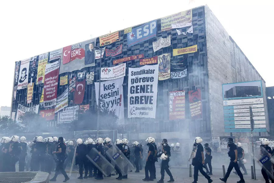 H. Selim Açan: "Sosyalizmi unuttuk, sınıflar gerçeğini ve işçi sınıfını unuttuk, devrimci kitle çalışması anlamında 'suda balık olmayı' unuttuk"